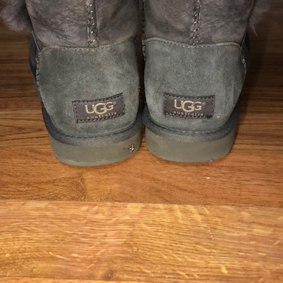 Ugg boots - Picture 3 of 5